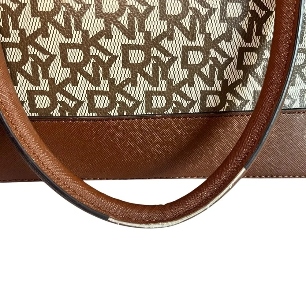 Dkny this bryant